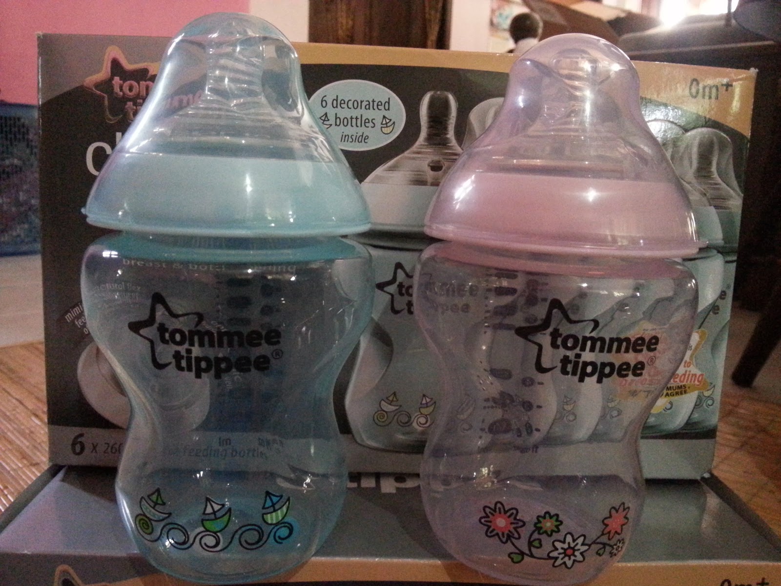 Tommee Tippee Pink Decorated Bottles colourful 73 Tommee Tippee Pink Decorated Bottles colourful 73