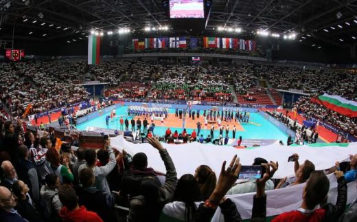 Полуфиналът по волейбол България - Франция ще започне по късно