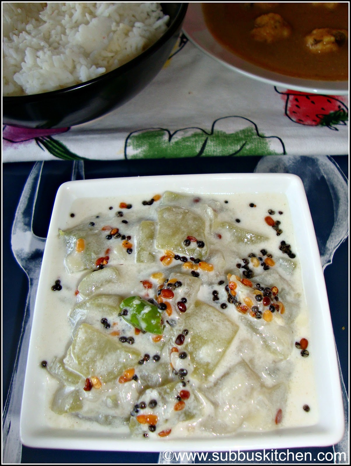 Surakkai Paal Kootu(Bottlegourd Milk Stew) Surakkai Paal Kootu(Bottlegourd Milk Stew)