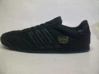adidas dragon full black