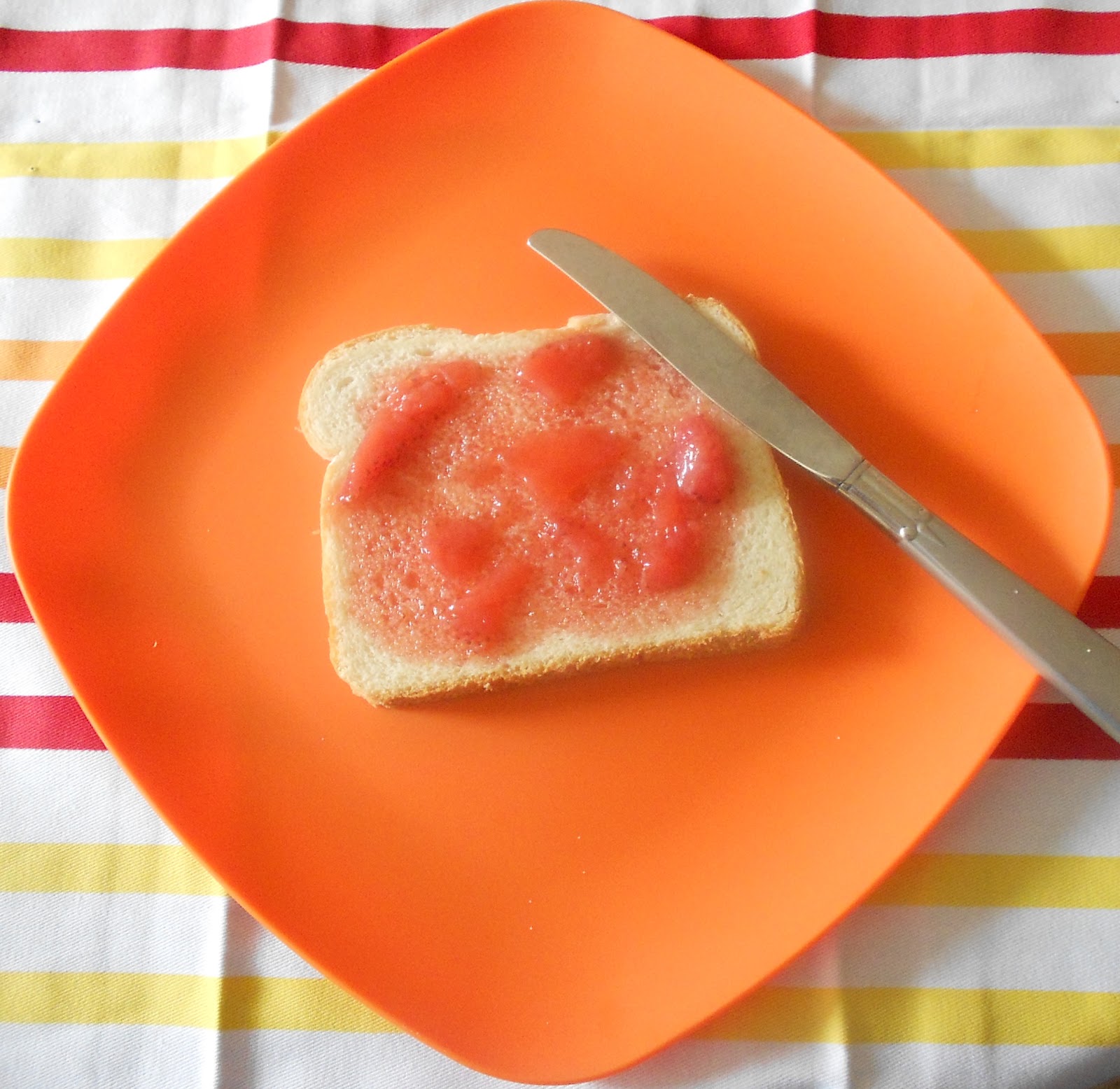 Baking Banquet Strawberry Freezer Jam (adapted from Sure Jell Premium