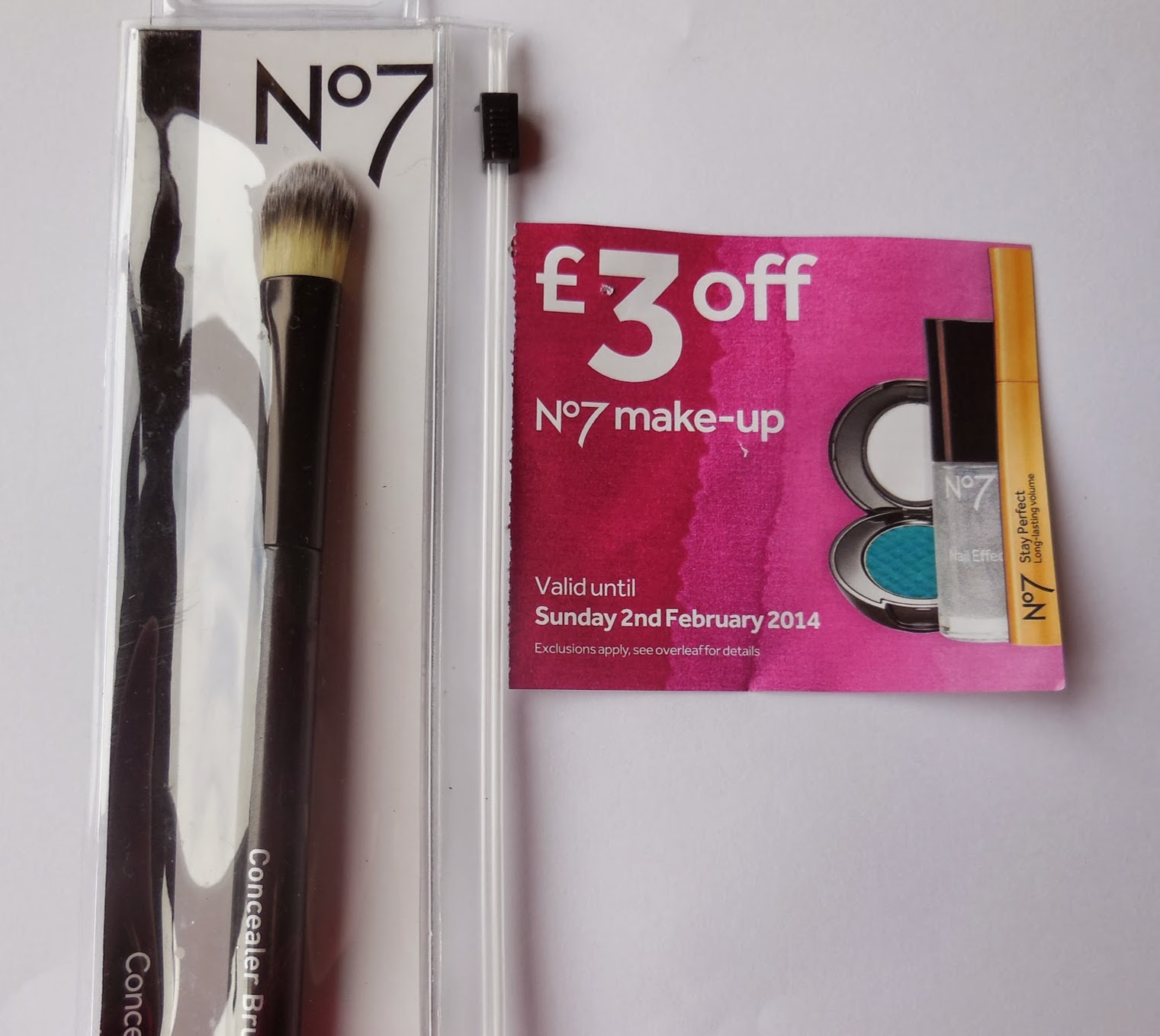 The Lipstick Drawer No. 7 MAKE UP BRUSHES REVIEW AND DIY BRUSH BAG