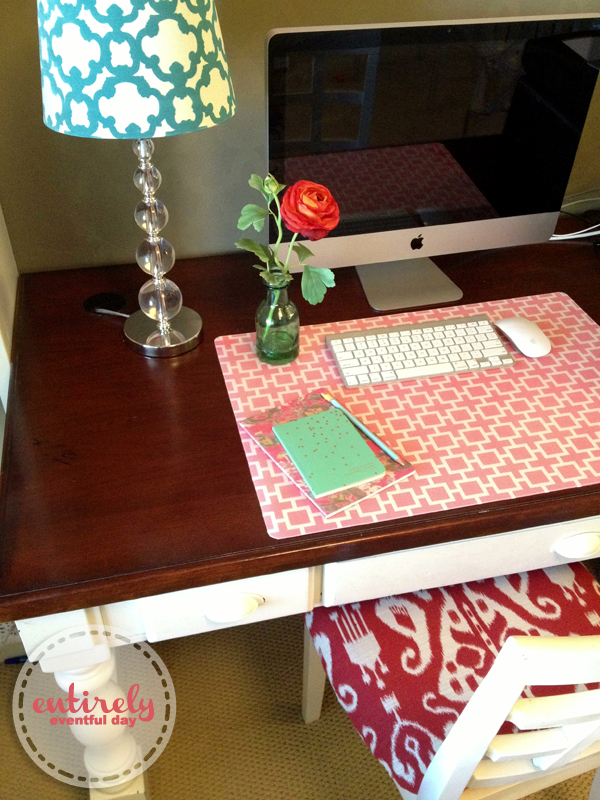 Super quick and easy way to create a custom desk pad. My office needs this! entirelyeventfulday.com #office #desk