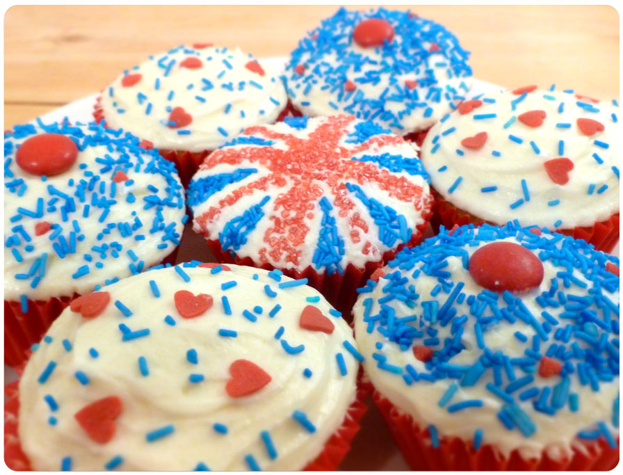 Suzie Makes Jubilee Cupcakes