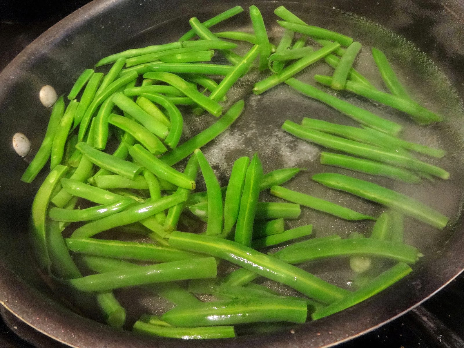 Hold the onion Lemon garlic green beans