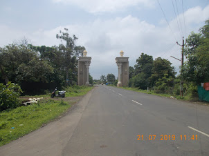 Road from Udvada Town to "Atash Behram Udvada".