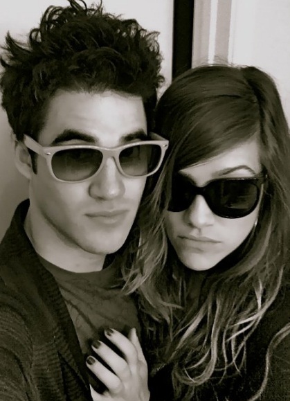 criss darren dating Darren criss arrives at a party with his girlfriend mia swier at celeb hotspot craig's restaurant on monday (january 5). criss darren dating Darren criss arrives at a party with his girlfriend mia swier at celeb hotspot craig's restaurant on monday (january 5).