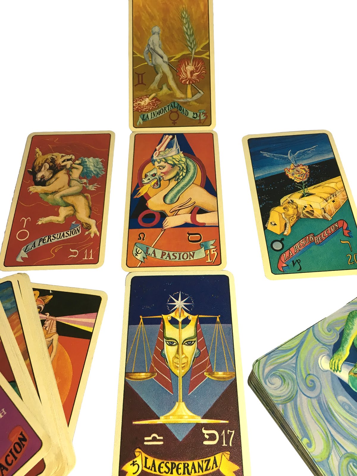 JUGUEMOS CON EL TAROT