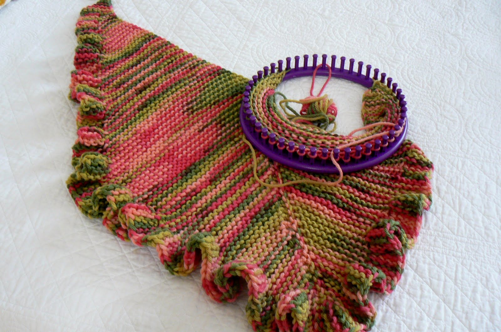 Invisible Loom Innovative Patterns for Loom Knitters: May 2011