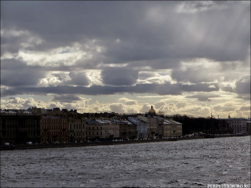 Вид с Литейного моста в Петербурге Виды Петербурга. Фото весна 2015