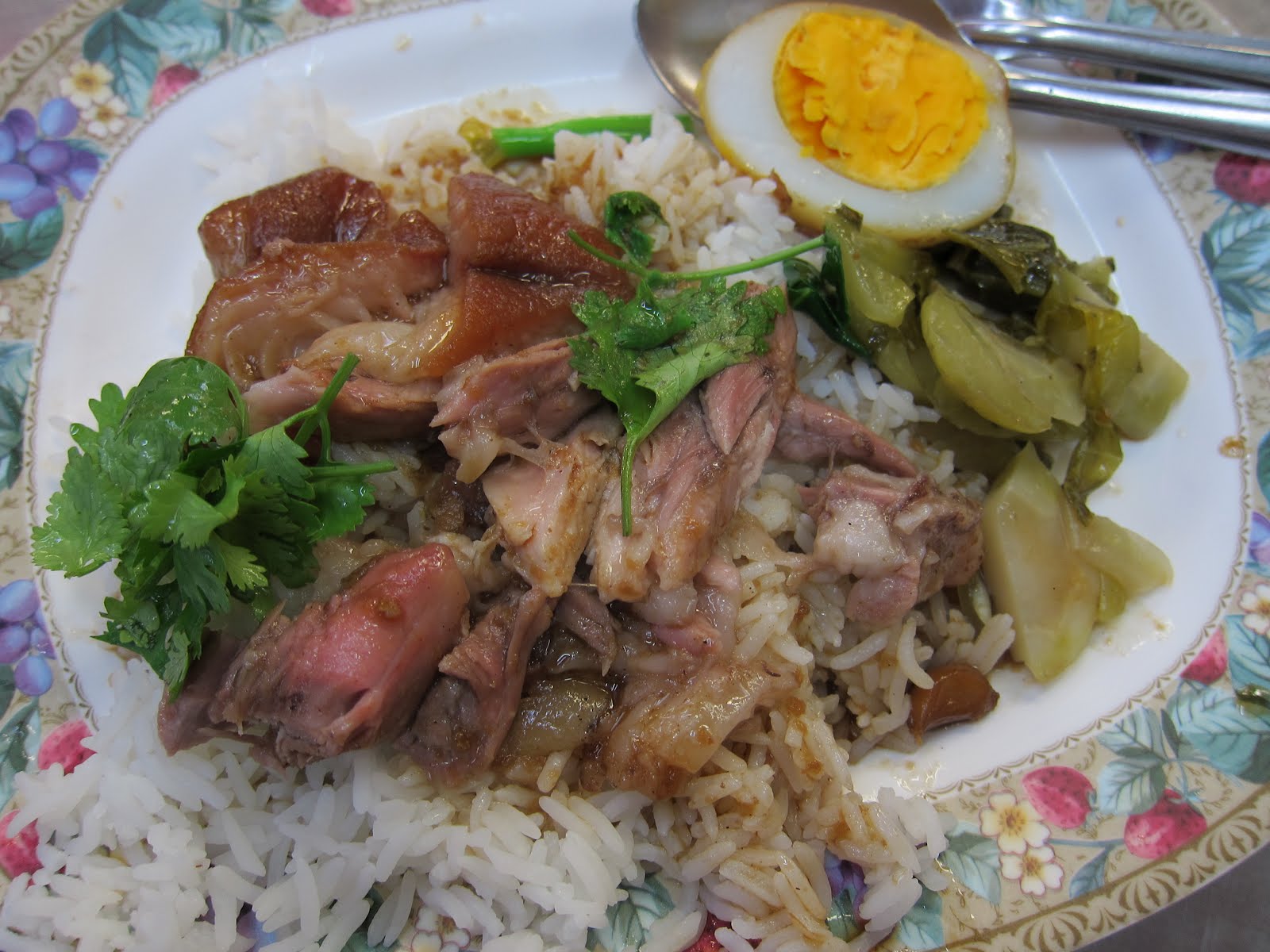 After Giovanni Platinum Pork Leg Stew on Rice, Pratunam, Bangkok
