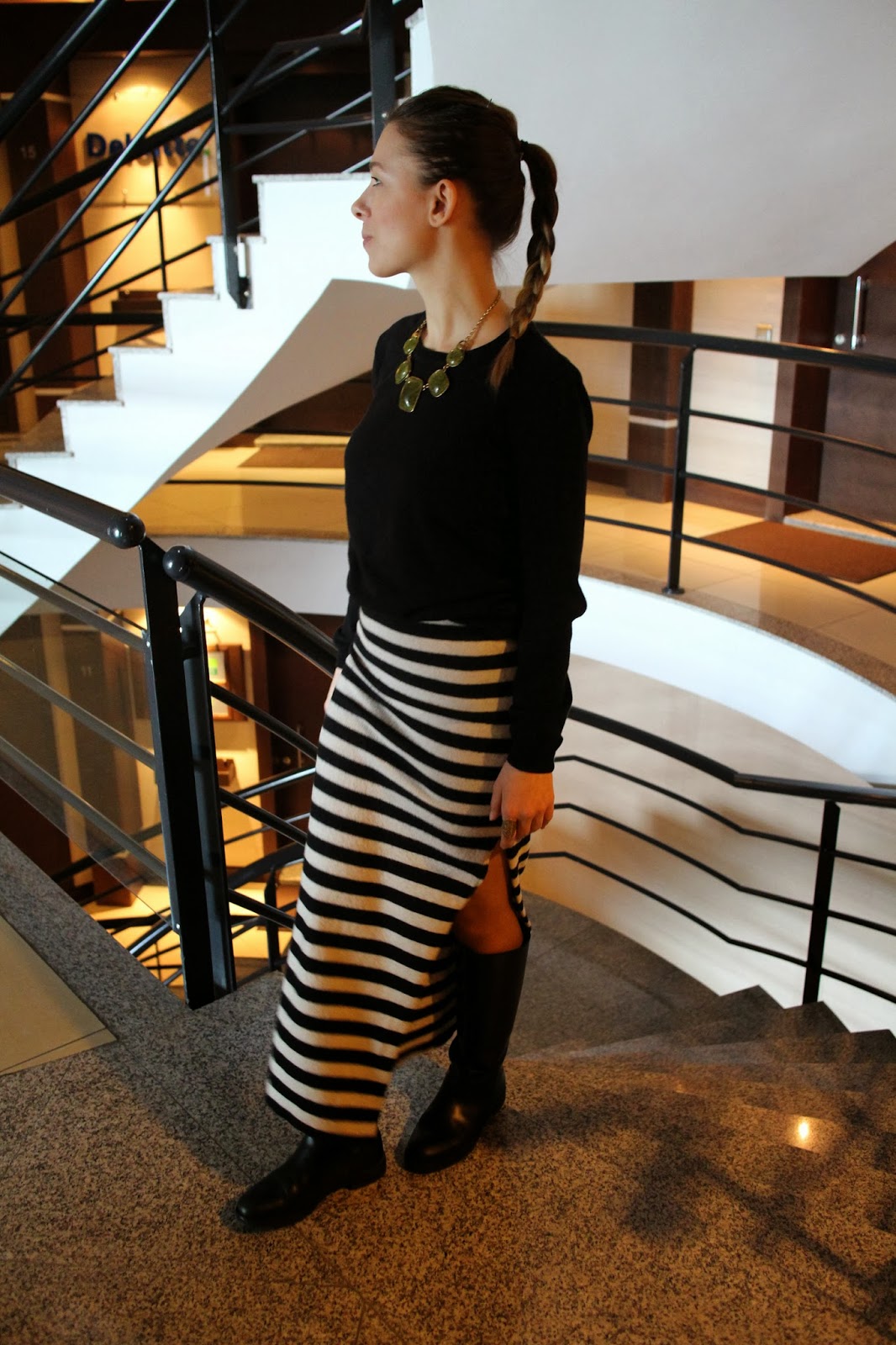 anket ele gecirmek yuvarlak ve yuvarlak cizgili uzun kalem etek 2puntos es