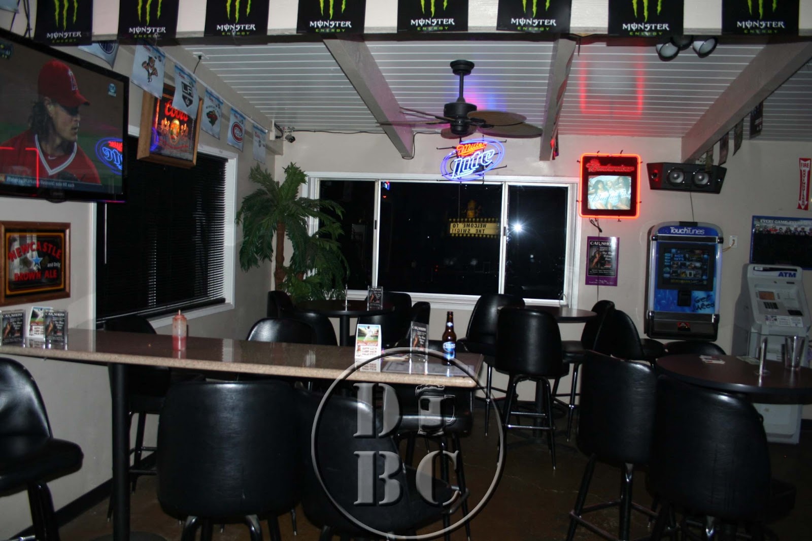 DiveBar Culture Swig Bar, Fullerton, CA