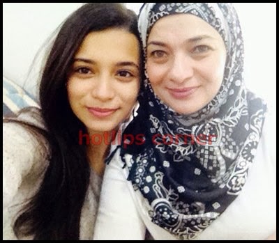 Cerita Kedai Kopi Gambar Adik Neelofa Yang Jelita