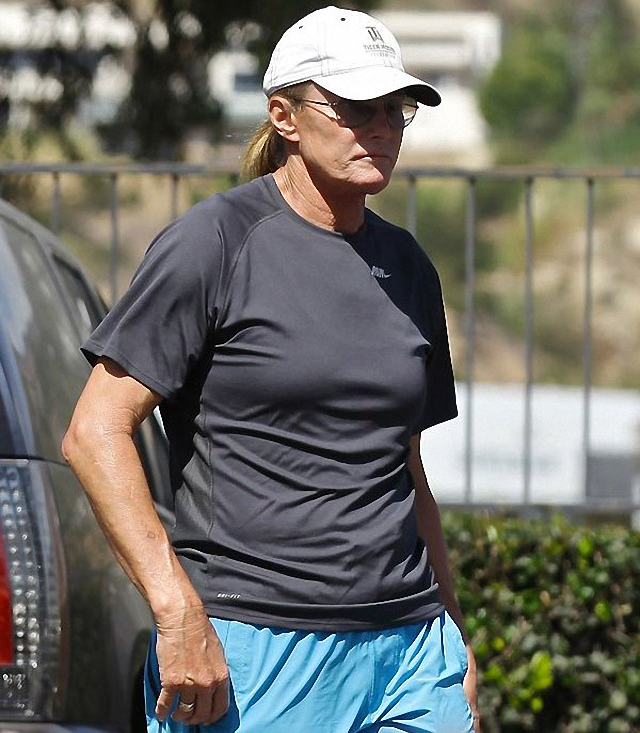 Bruce Jenner esta cambiando de sexo Bruce Jenner esta cambiando de sexo