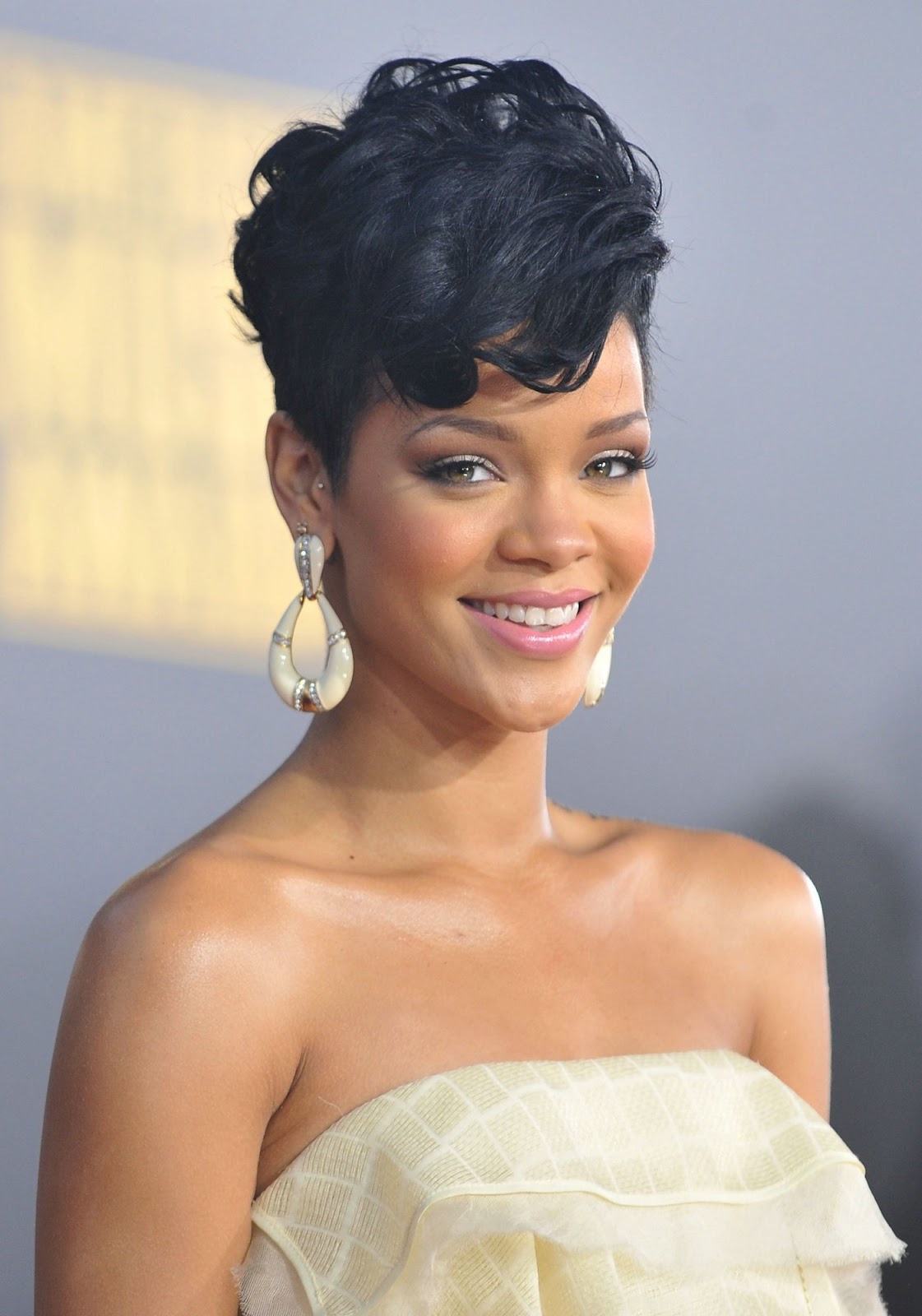 Rihanna Hairstyles Rihanna Hairstyles