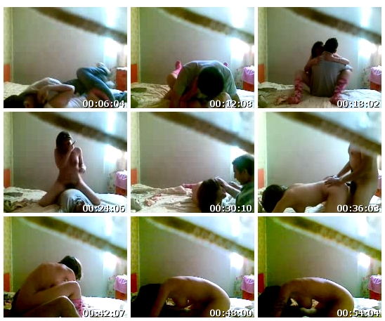 Mexicana de 19 años Culea con dos amigos