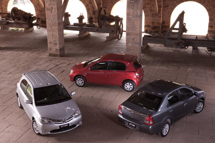 LANÇAMENTO - TOYOTA ETIOS