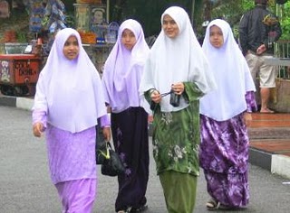 malaysian women