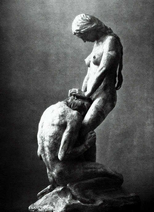 10253984_644790782237518_911230397256289