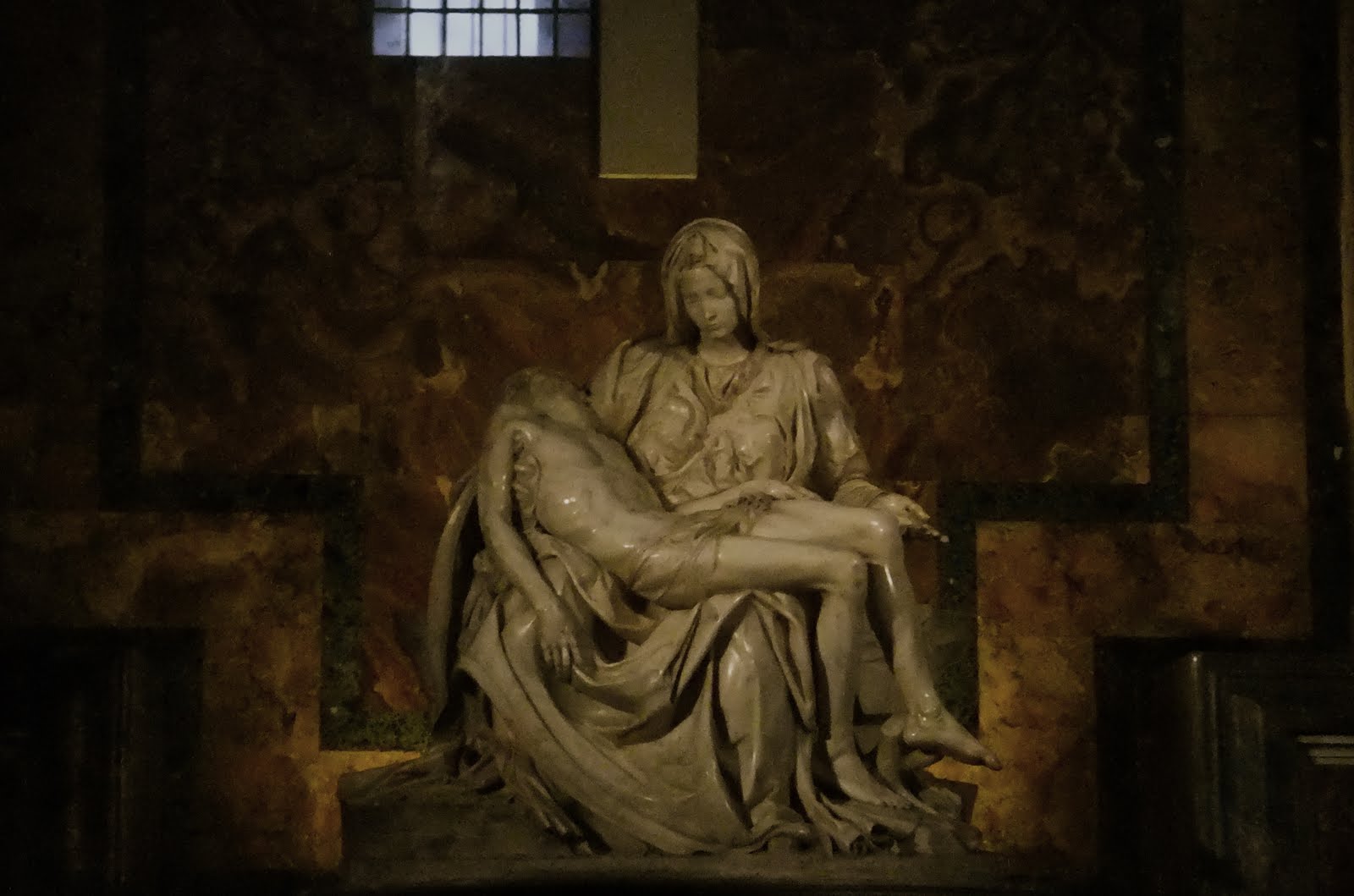 Sora Sora 的 生活 ボンジョルノイタリア ピエタ像