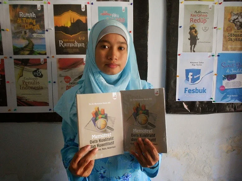    Dosen Untag Semarang Tulis Buku “Memotret Data Kualitatif dan Kuantitatif”