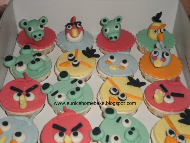 Bird Themed Cupcakes