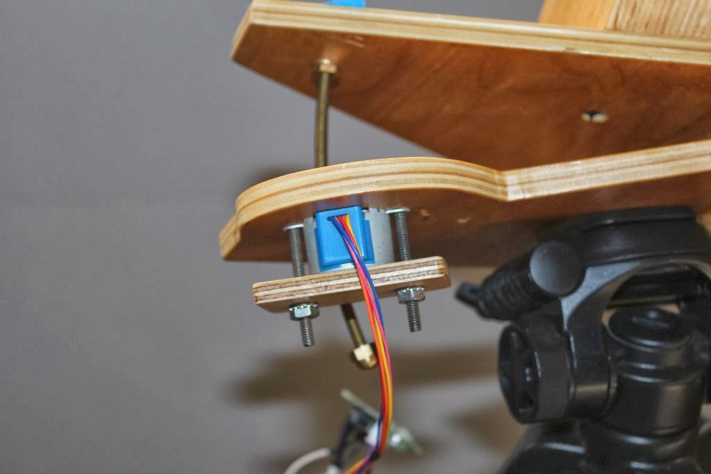 Andy's Astronomy First Arduino based stepper control for my barn door