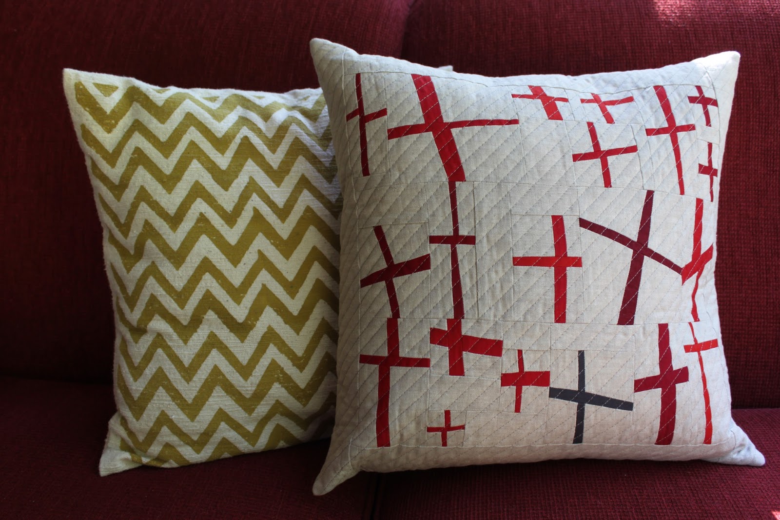 Lollyquiltz Red Cross Pillow