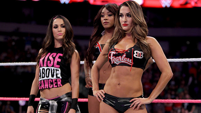 Nikki Bella and Alicia Fox vs. Naomi and Sasha Banks