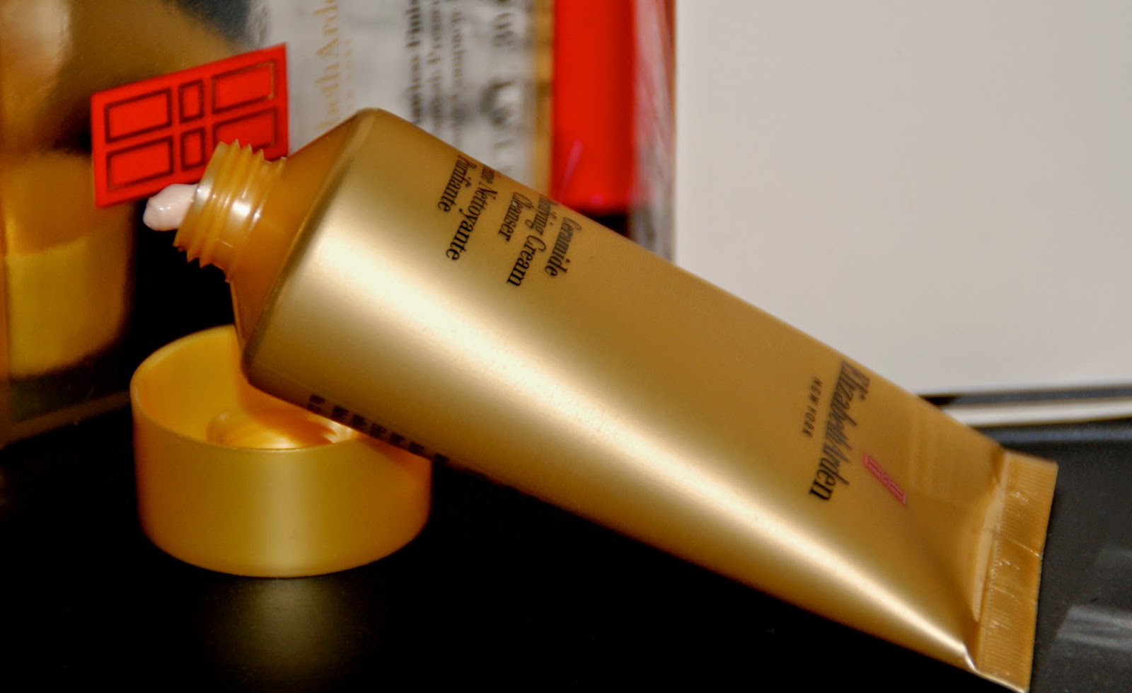 Elizabeth Arden Ceramide Purifying Cream Cleanser review Nina's Style