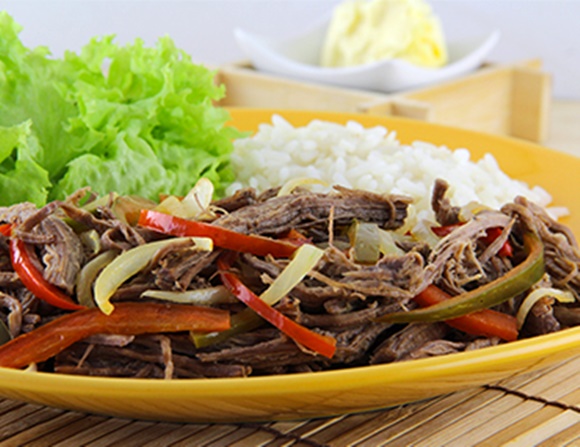 Salteado De Carne Desmechada ~ En La Olla