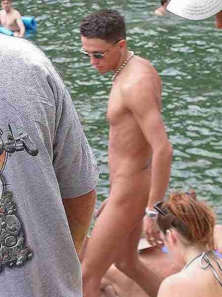 small teen camel toe anna faris nude tits