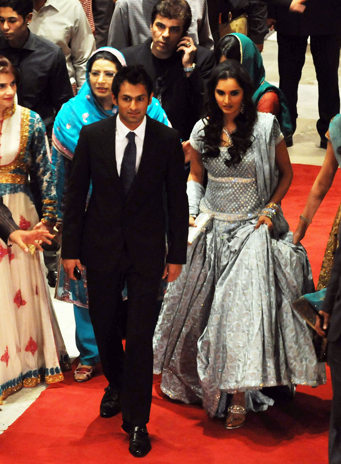 Sania Mirza and Shoaib Malik Wallpapers