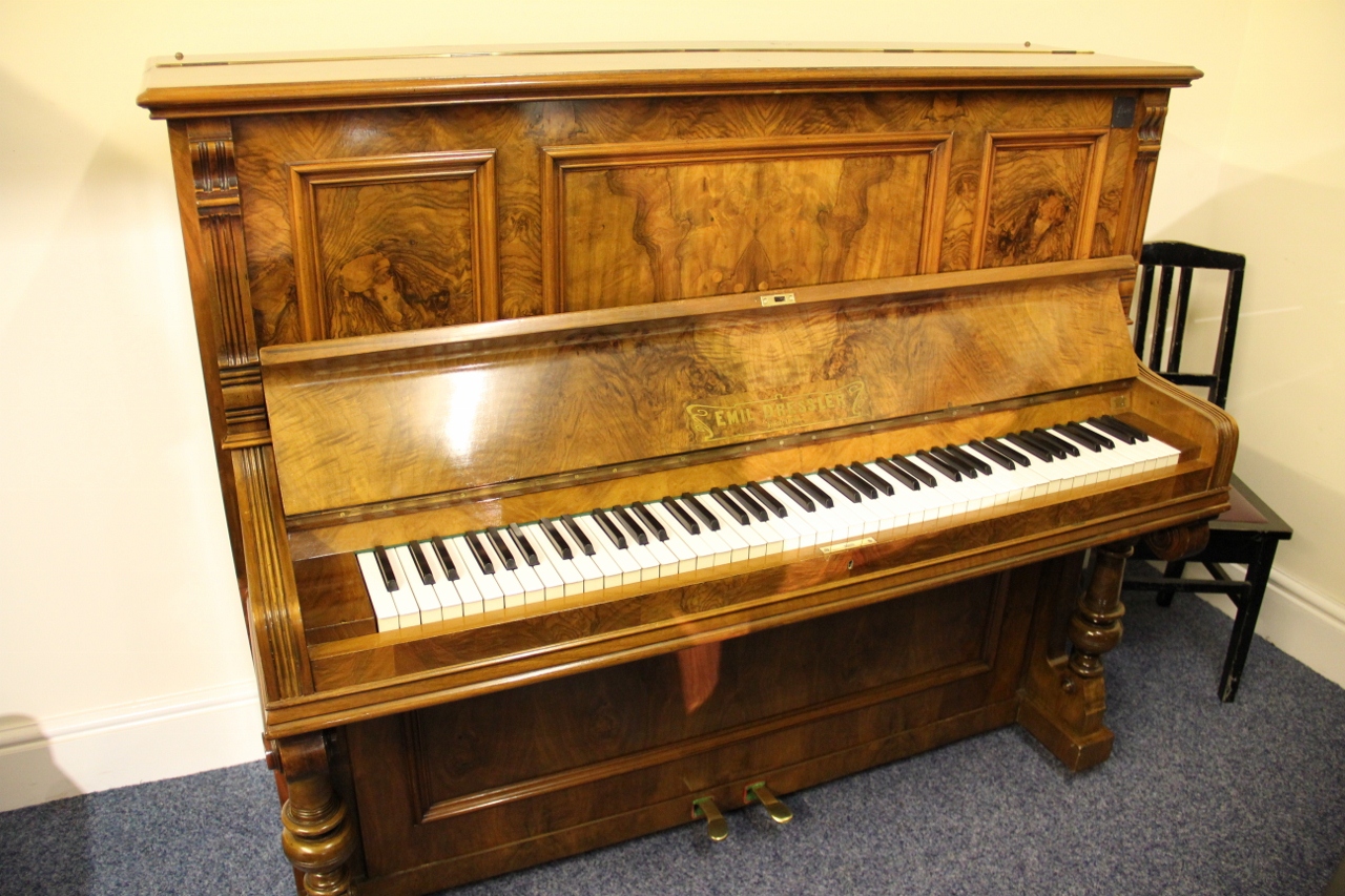 New And Used Pianos For Sale Upright Pianos Grand Pianos Over 100
