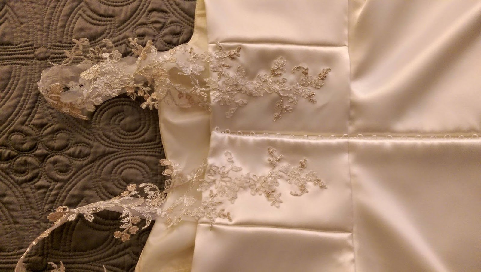 Sara Sewing Sewing a Wedding Dress