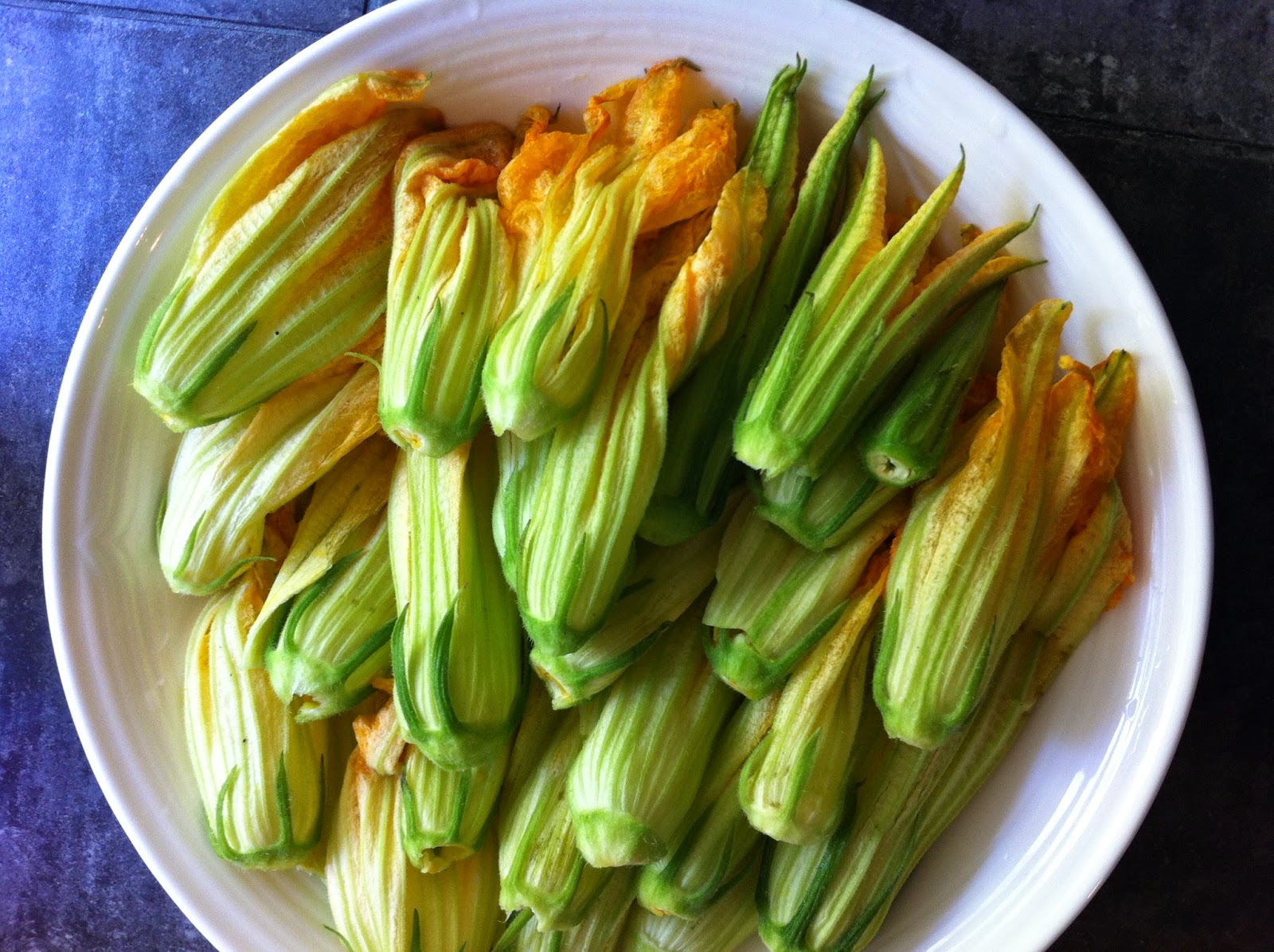 Food Sparks Fiori di Zucca Fritti (Fried Zucchini Blossoms)