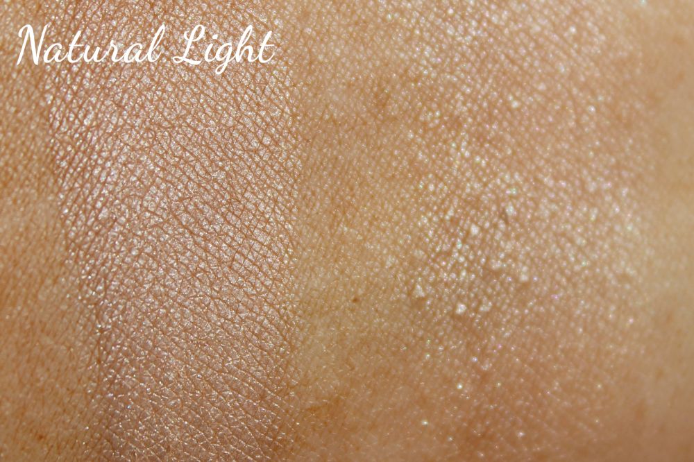 Hourglass Ambient Lighting Powder in Luminous Light Review The Sunday