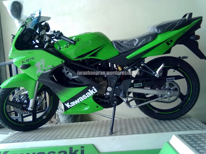 IndoGarage: 2011 Kawasaki Ninja 150RR