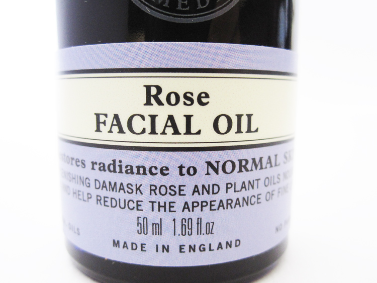 Review Neal's Yard Remedies Rose Facial Oil + the NYR Rose Absolute
