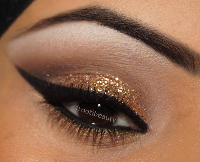 frootibeauty Gold Glitter Makeup Look