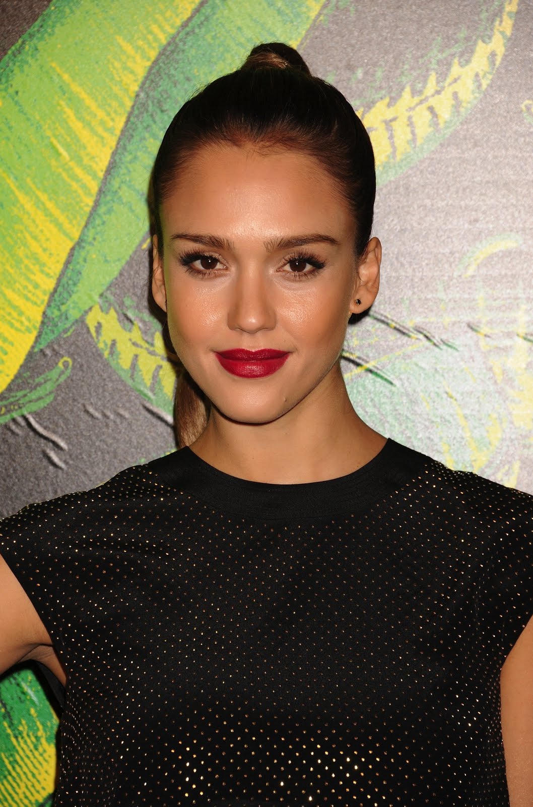 http://2.bp.blogspot.com/-cwvvGrdMFlU/TrtPdsSOx9I/AAAAAAAAP_s/G1rRtCVFY_s/s1600/Jessica_%25285%2529.jpg