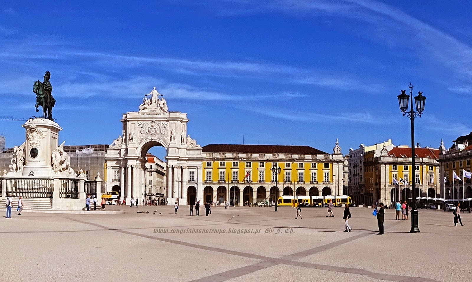 Cinema Cinepark Cento a Ferrara film in programmazione orari sale