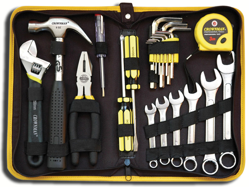 Do It Yourself Blog DIY Ideas DIY Essential Tools Learning About