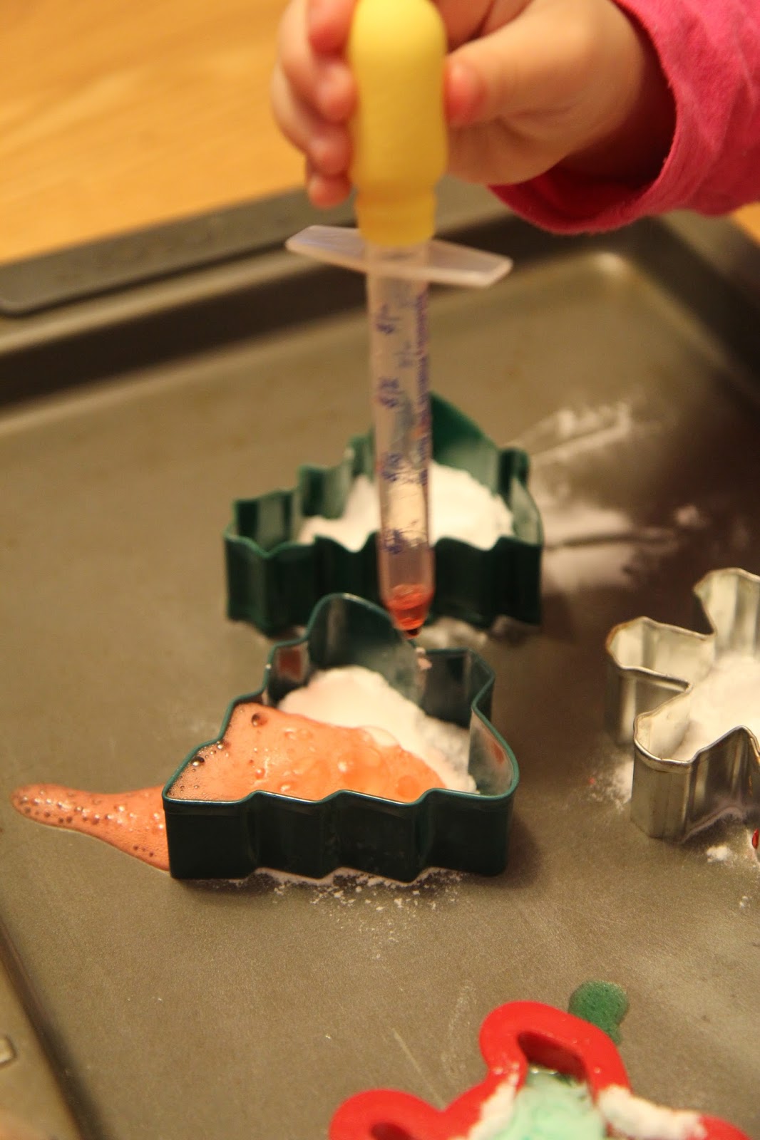 Toddler Approved! Toddler Christmas Science