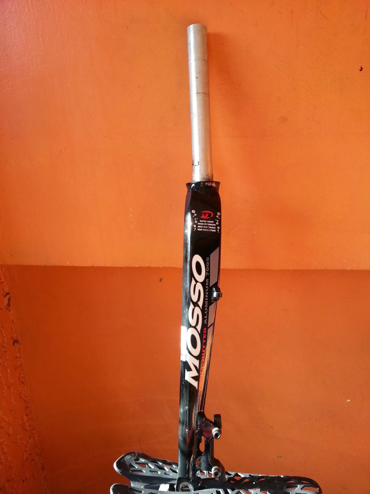 mosso rigid fork price