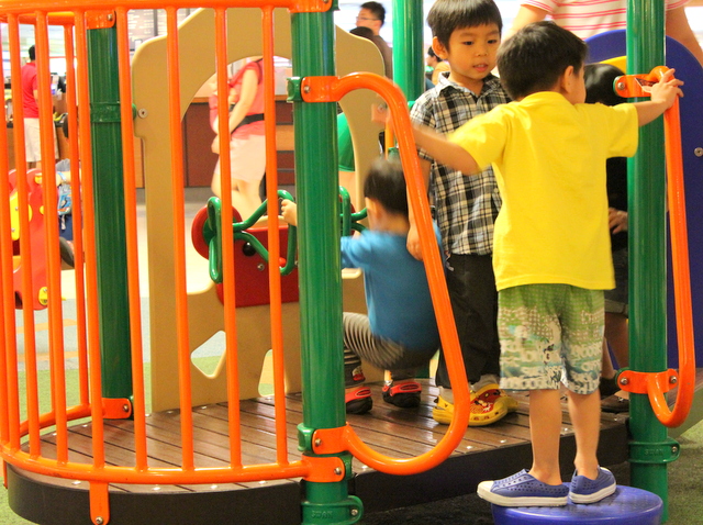 changi airport playground