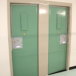 Prison Doors Suppliers While Awaiting Trial The Gangu0027s Leader Fathered Five Children By Four Guards