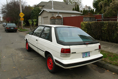 Old Parked Cars 1984 Renault Encore S