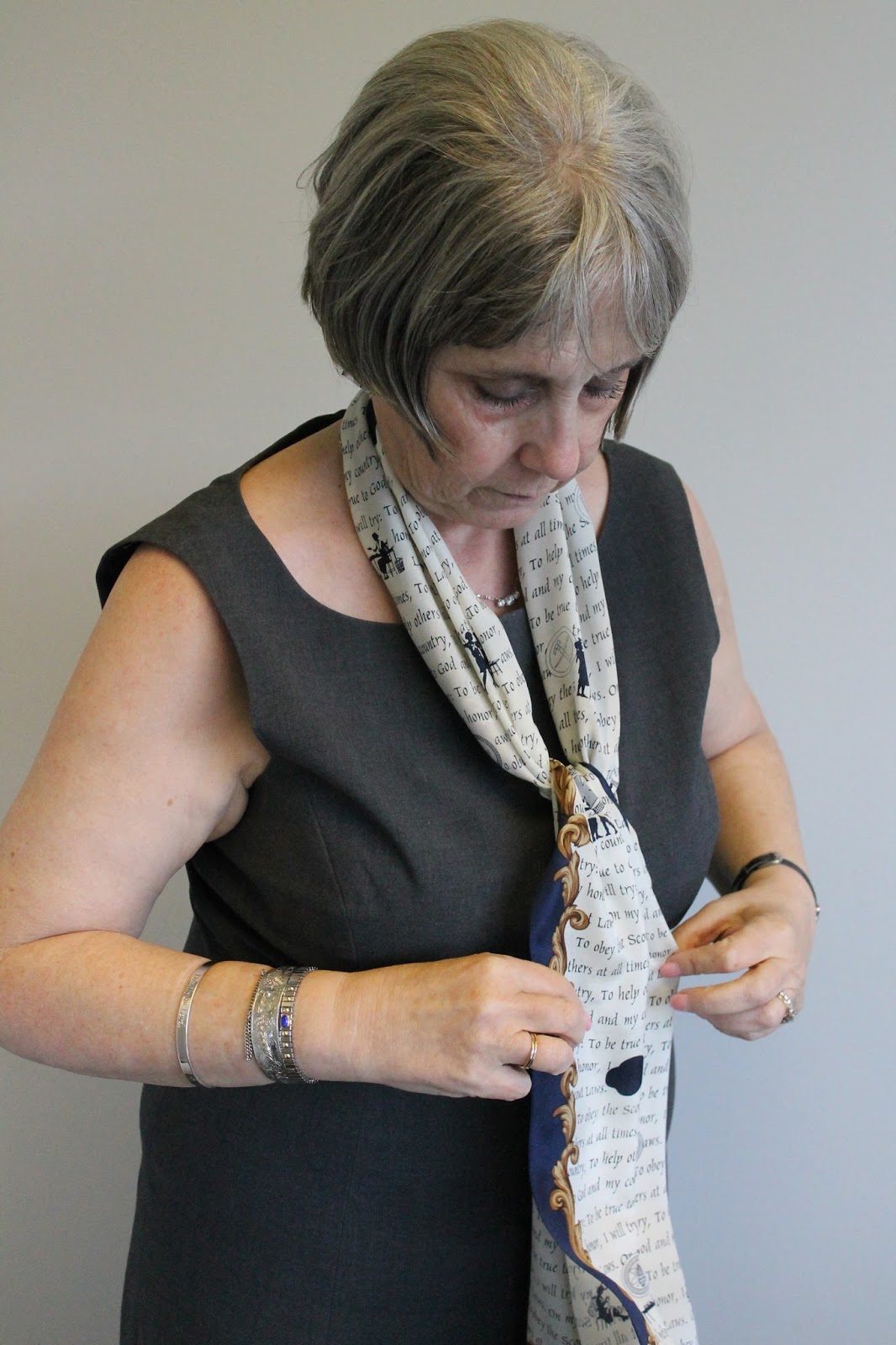 Girl Scouts of Nassau County How To...Tie a Girl Scout Scarf